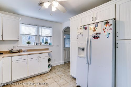 240 Wall St, Tinton Falls NJ 07724-2419 exterior