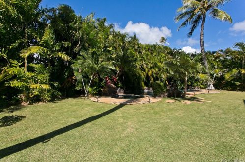 4670 Kahala Ave, Honolulu HI  96816-5220 exterior