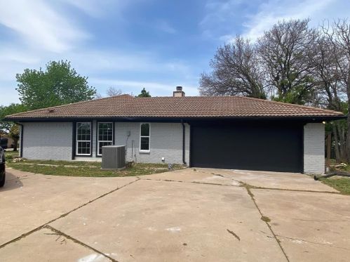 5317 Weddington Ct, Fort Worth TX  76133-5909 exterior