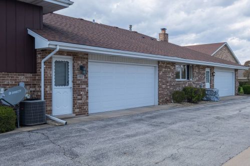 18027 Idaho Ct, Orland Park, IL 60467-8909