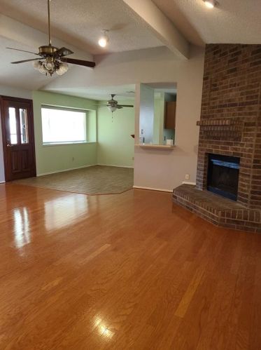 444 Little Fox Ln, Fort Worth TX  76108-4076 exterior