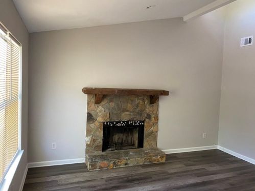 975 Hickory Bend Rd, Atlanta GA  30349-6485 exterior