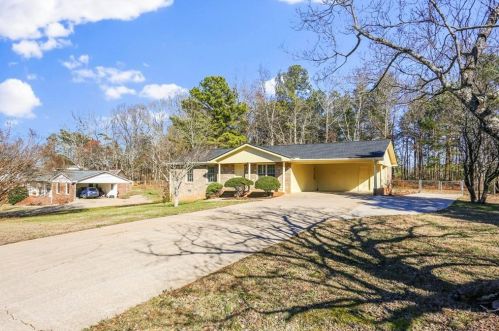 464 Mason Dr, Holly Springs, GA 30115-9638