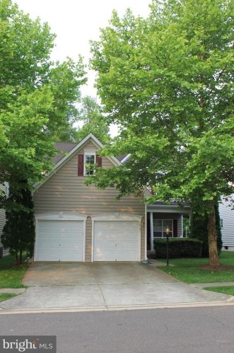 14191 Murphy Ter, Gainesville VA  20155-1725 exterior