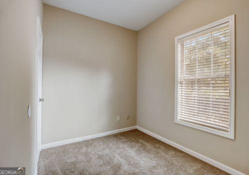 1645 Flat Shoals Rd, Atlanta GA  30349-6151 exterior