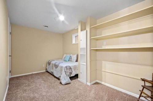 17857 Oxford Pl, Denver CO 80014-5137 exterior