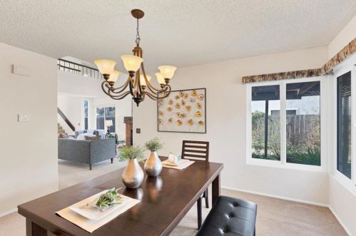 1554 Traveld Way, Encinitas, CA 92024-2920