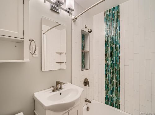 2759 Washington St, Englewood CO  80113-1675 exterior