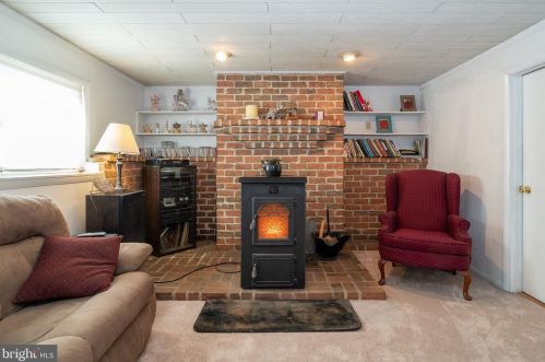 151 Tanglewood Ln, Lancaster PA  17601-3315 exterior