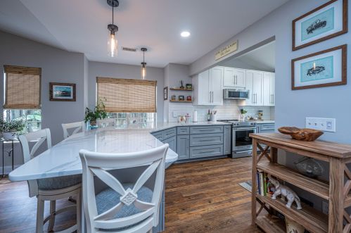 1221 Llewellyn Rd, Mount Pleasant, SC 29464-3816