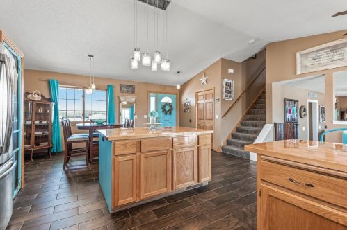 31792 172nd St, Princeton, MN 55371-8439