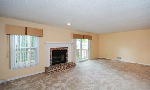 1109 Shiloh Ln, Kennesaw, GA 30144-1894