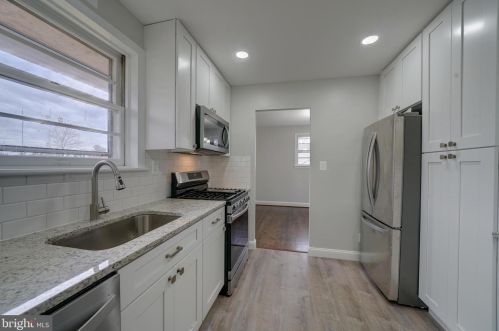 9012 3rd Ave, Silver Spring MD  20910-2157 exterior