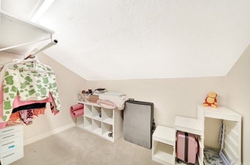 3561 Windspun Dr, Huntington Beach CA  92649-2027 exterior