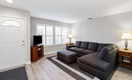 2224 Morningside Ct, Tracy, CA 95376-2466