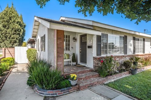 1457 220th St, Torrance, CA 90501-4022