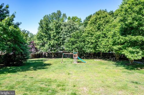 8206 Higham Rd, Lorton, VA 22079-1116