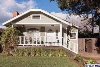 2927 Piedmont Ave, Glendale, CA 91214-3840