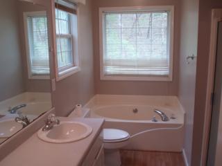 313 Wood Rd, Taylors SC  29687-5528 exterior