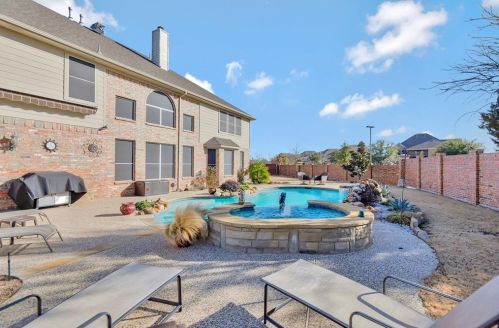 4321 Saginaw Ln, Carrollton TX 75010-1187 exterior