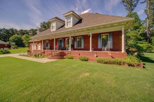 1345 Humphries Rd, Conyers, GA 30012-2019
