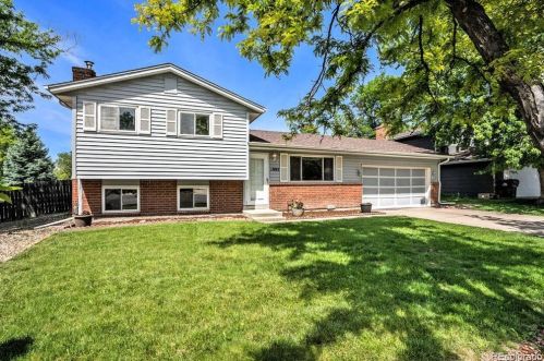 1993 Naples Ct, Denver, CO 80013-1211