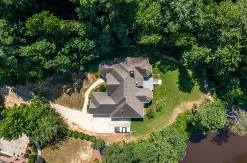 1132 Mccoy Dr, Conyers GA  30094 exterior