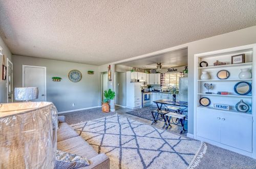 48 Duke St, Pueblo CO  81005-1604 exterior