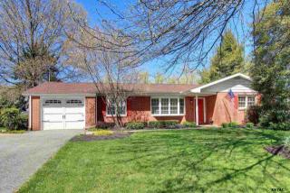 4349 Old Orchard Rd, York, PA 17402-3324