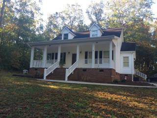 118 Fork Dr, Anderson, SC 29621-4321