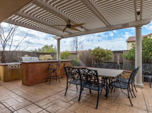 2530 Orsay Way, Folsom, CA 95762-5252