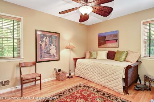 20 Fox Hill Rd, Middletown NJ 07748-2911 exterior