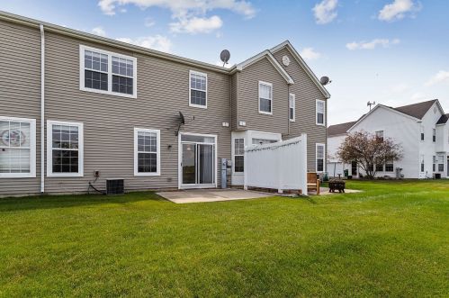 309 Parkside Dr, Joliet, IL 60404-5315