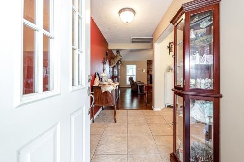 1016 Chateau Wood Pkwy Dr, Conroe TX  77385-9771 exterior