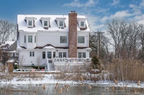 7 Sammis St, Norwalk, CT 06853-1513