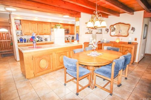 1621 Sumac Ln, Anaheim CA  92804-6653 exterior