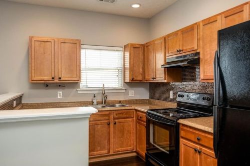 4697 High Point Ln, Atlanta GA  30349 exterior