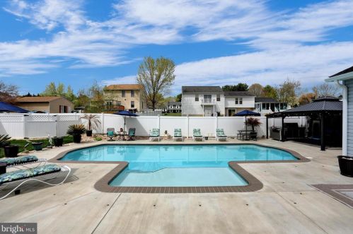 716 Paradise Rd, Aberdeen MD  21001-1613 exterior