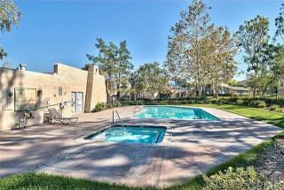 2566 Bryn Mawr Ln, Riverside, CA 92507-2722