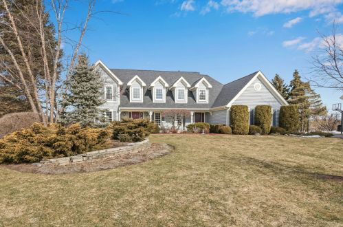 36474 Field View Dr, Gurnee, IL 60031-4521