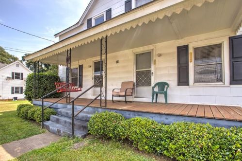 17 Spring St, Gainesville GA  30501-2550 exterior