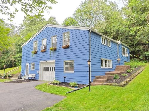 19 Pinnacle Rd, Ellington, CT 06029-3512