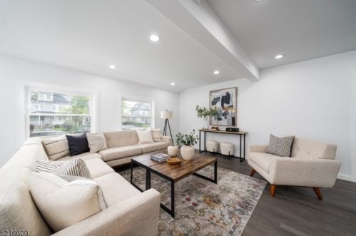 54 Elm St, Montclair NJ  07042-3234 exterior
