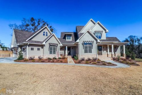 219 Silver Birch Ln, Kathleen, GA 31047-1600
