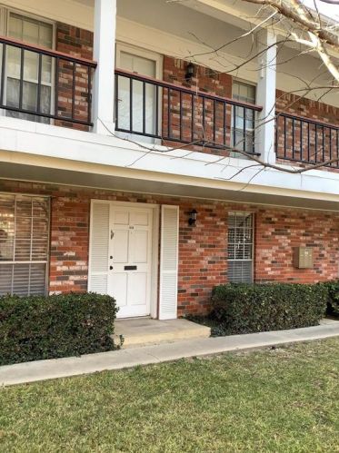 903 Roaring Springs Rd, Fort Worth TX  76114-4413 exterior