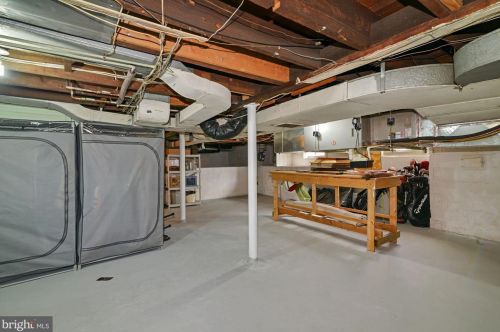 637 Colford Ave, Camden NJ 08108-3008 exterior