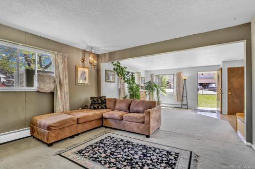 2751 55th Ave, Denver CO 80221-1615 exterior