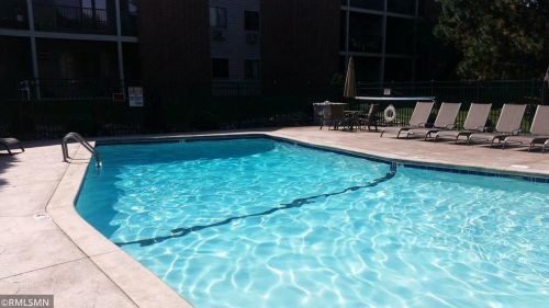 3155 Coachman Rd, Saint Paul MN  55121-6800 exterior