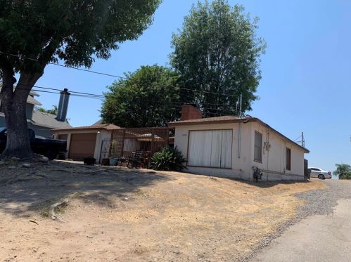 3166 Massachusetts Ave, Lemon Grove, CA 91945-2227