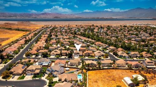 12741 Royal Palm Ln, Riverside CA  92503-7077 exterior